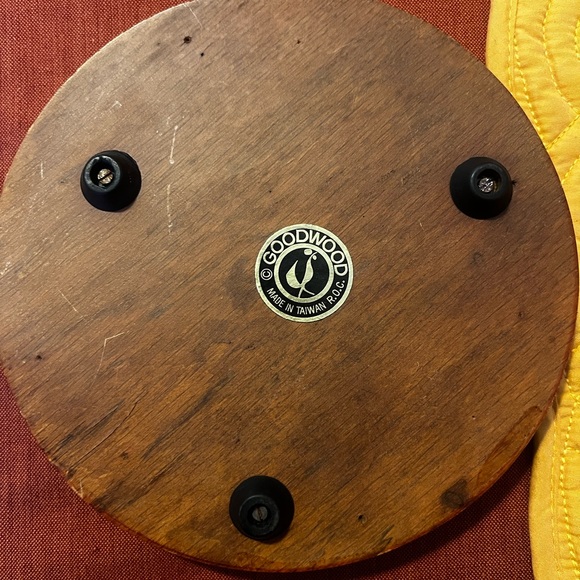 1970s round goodwood cheese and cracker/serving tray - Picture 4 of 4